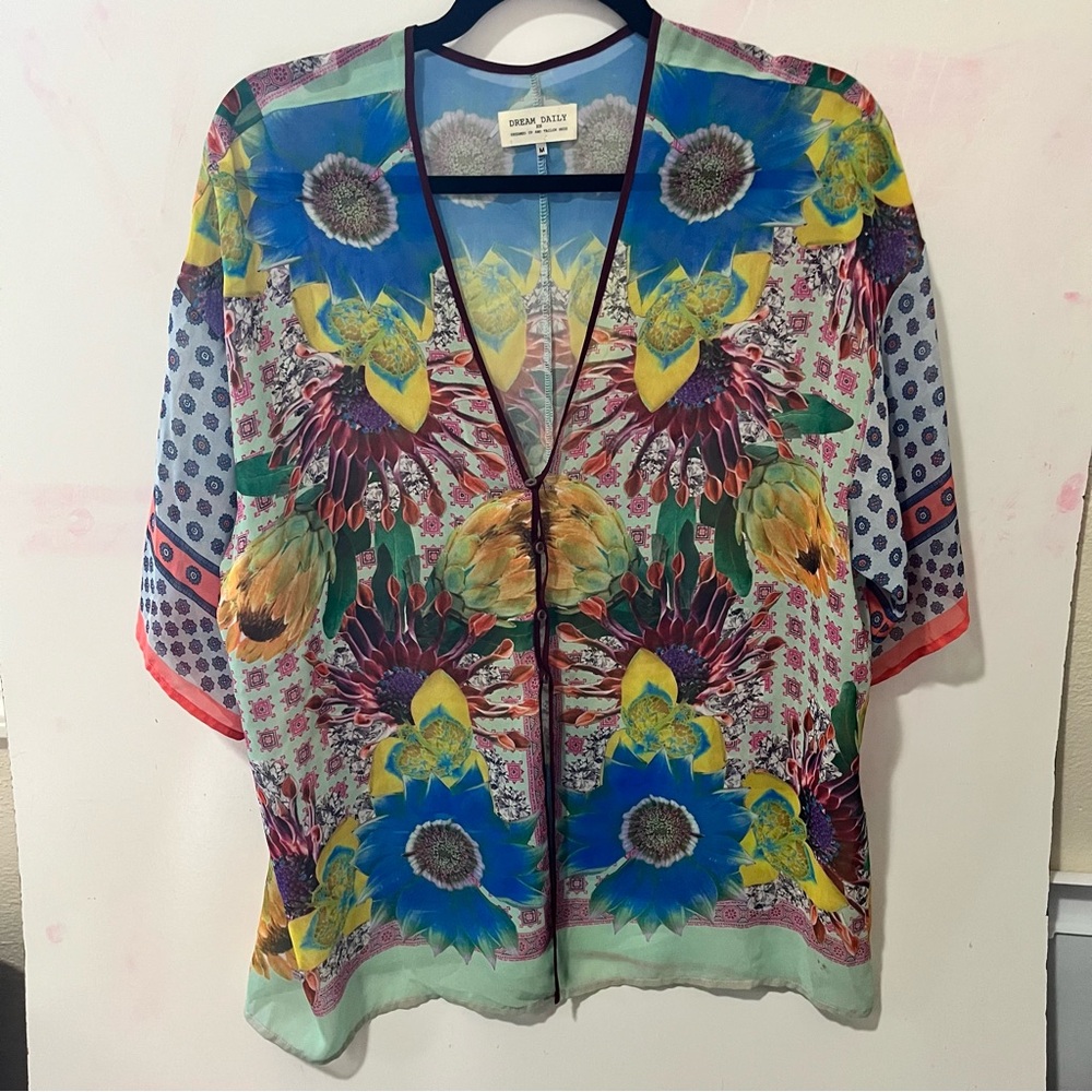 Anthropology DREAM DAILY Colorful Floral Kimono Blouse size medium